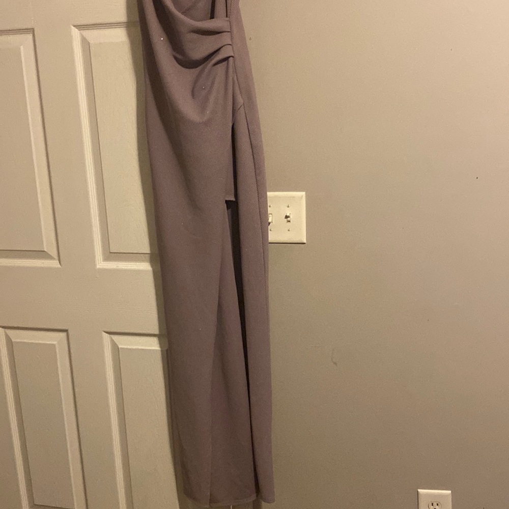 Formal style dress with slit on the side size :M wore once for 10th grade prom